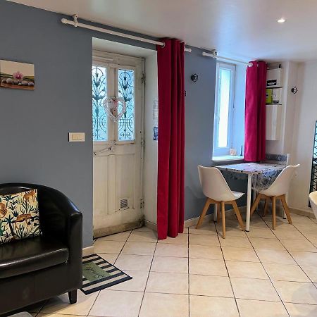 "La Petite Maison" Sainte-Foy-lès-Lyon Esterno foto